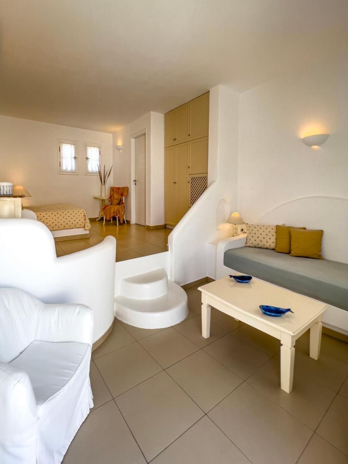 Aspalathras White Hotel Folégandros Kültér fotó